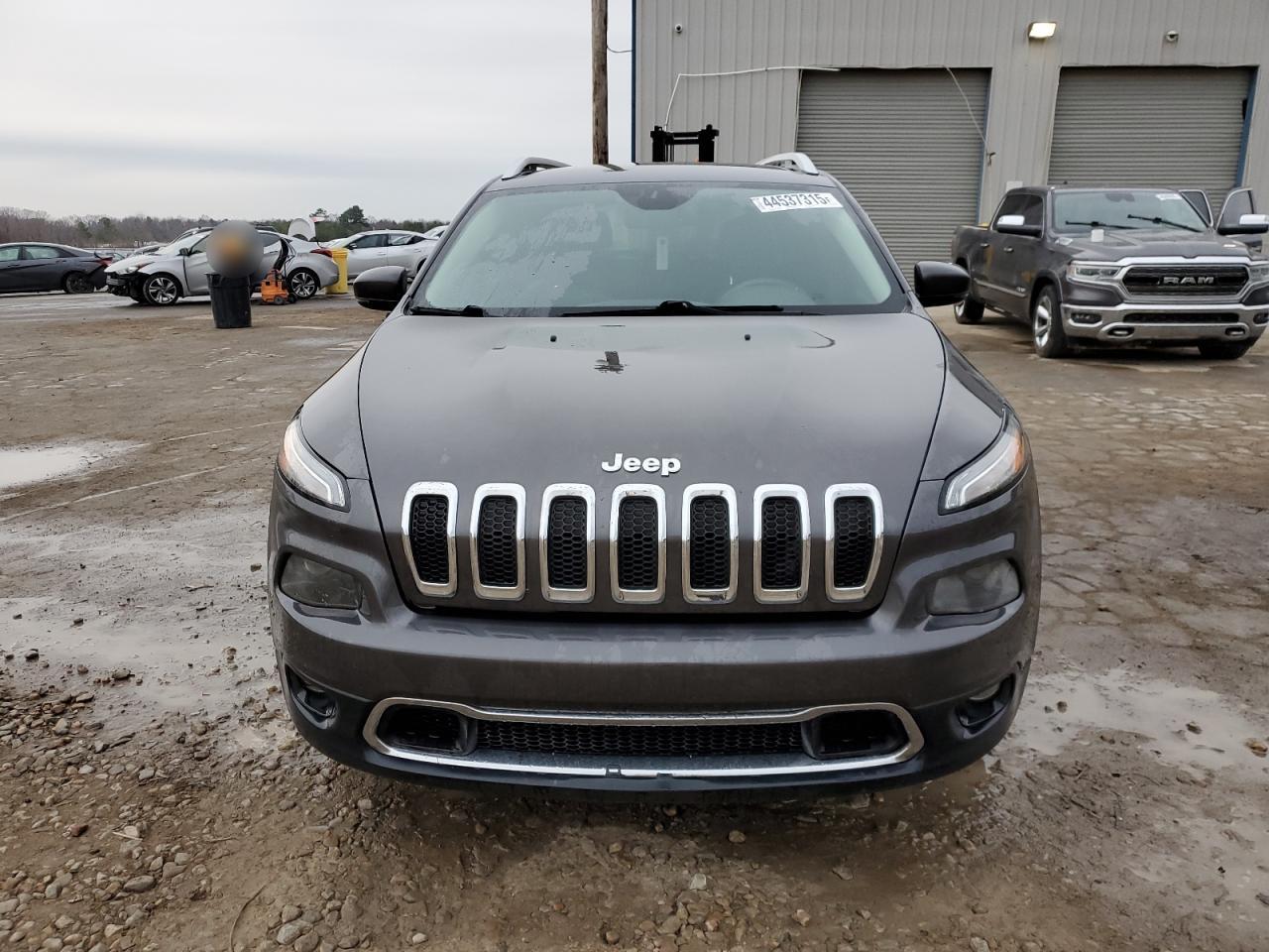2015 Jeep Grand Cherokee - Image 5