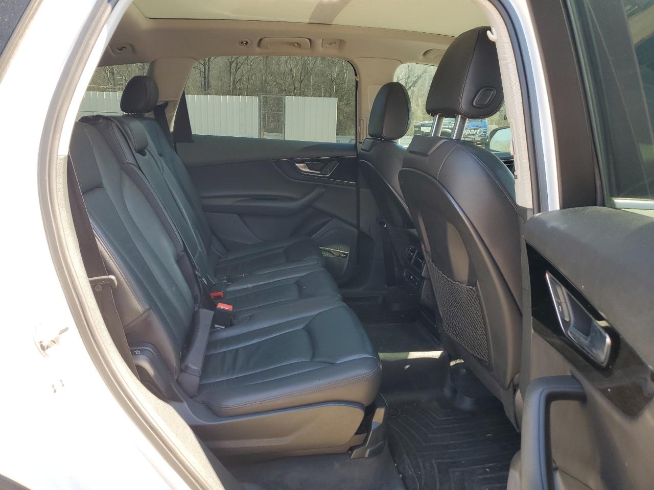 2017 Audi Q7 - Image 11