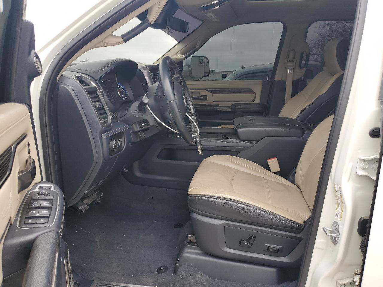 2020 RAM 2500 - Image 7