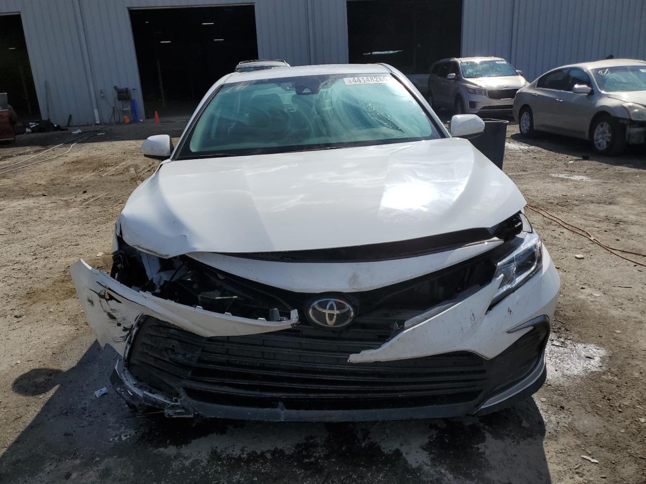 2023 Toyota Camry - Image 5