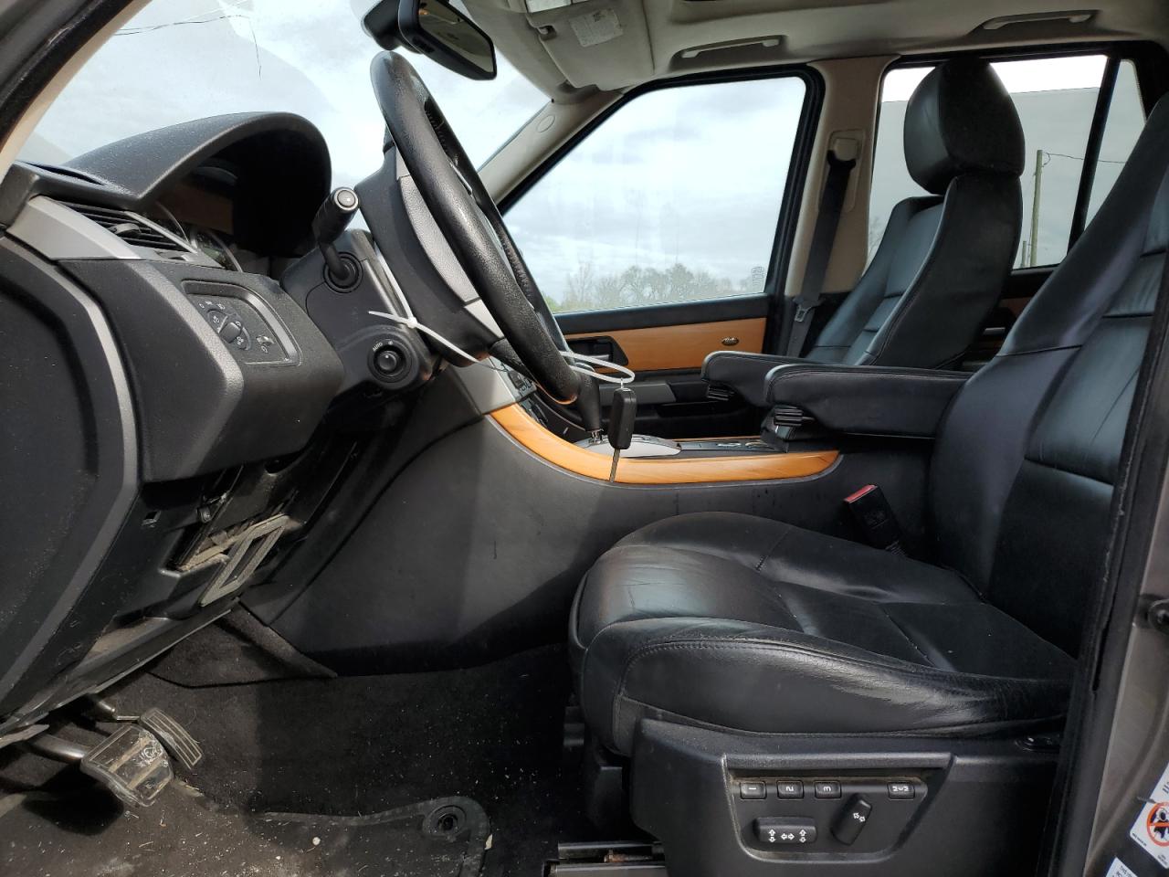2008 Land Rover Range Rover - Image 7