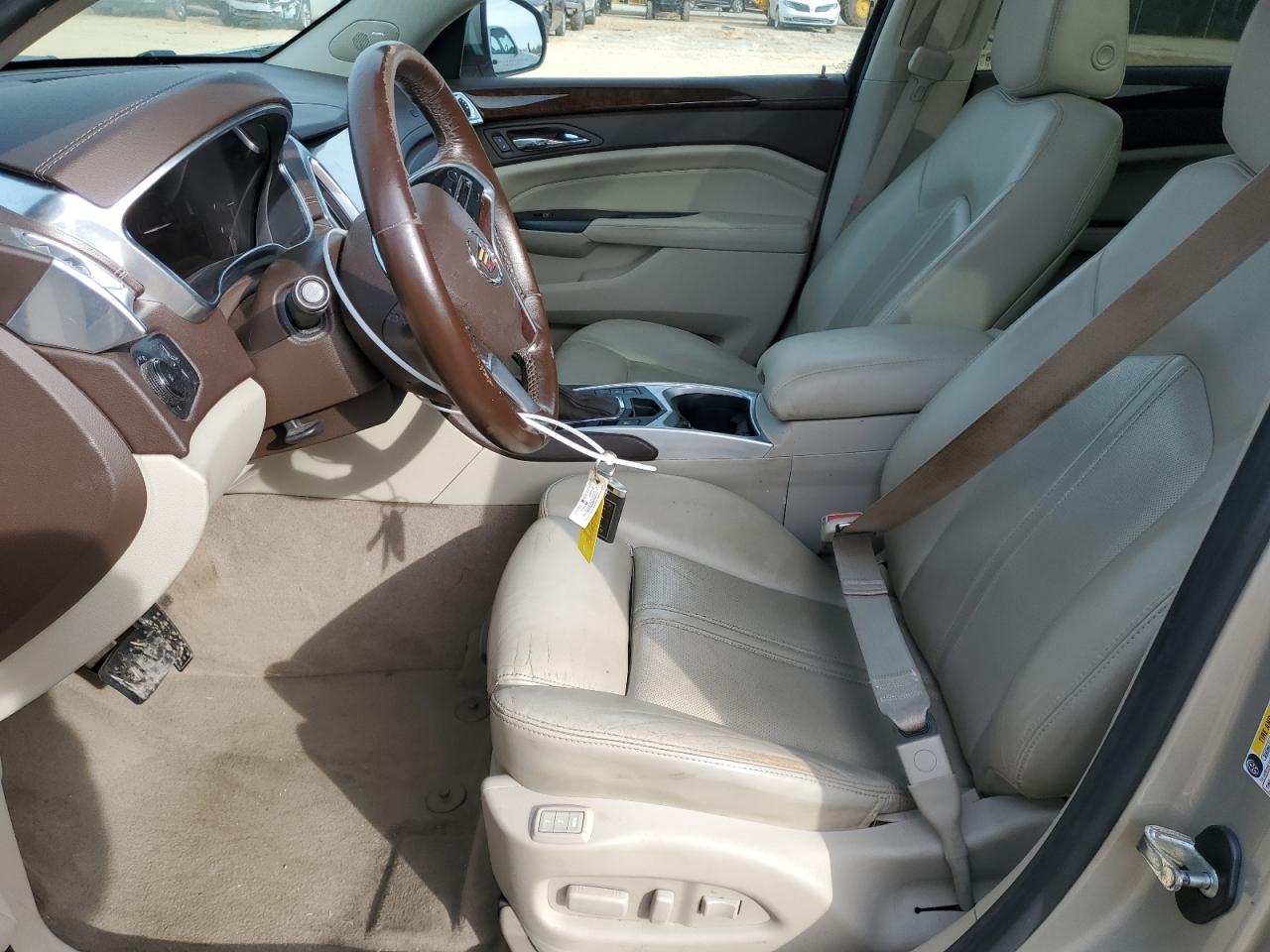 2014 Cadillac SRX - Image 7
