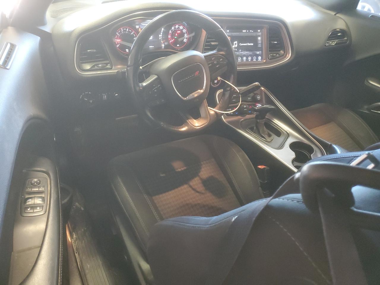 2017 Dodge Challenger - Image 8