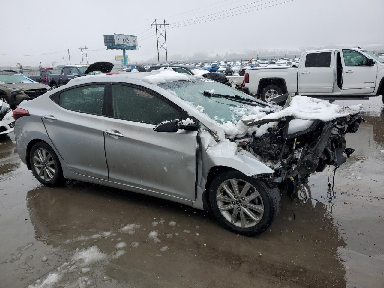 2015 Hyundai Elantra - Image 4