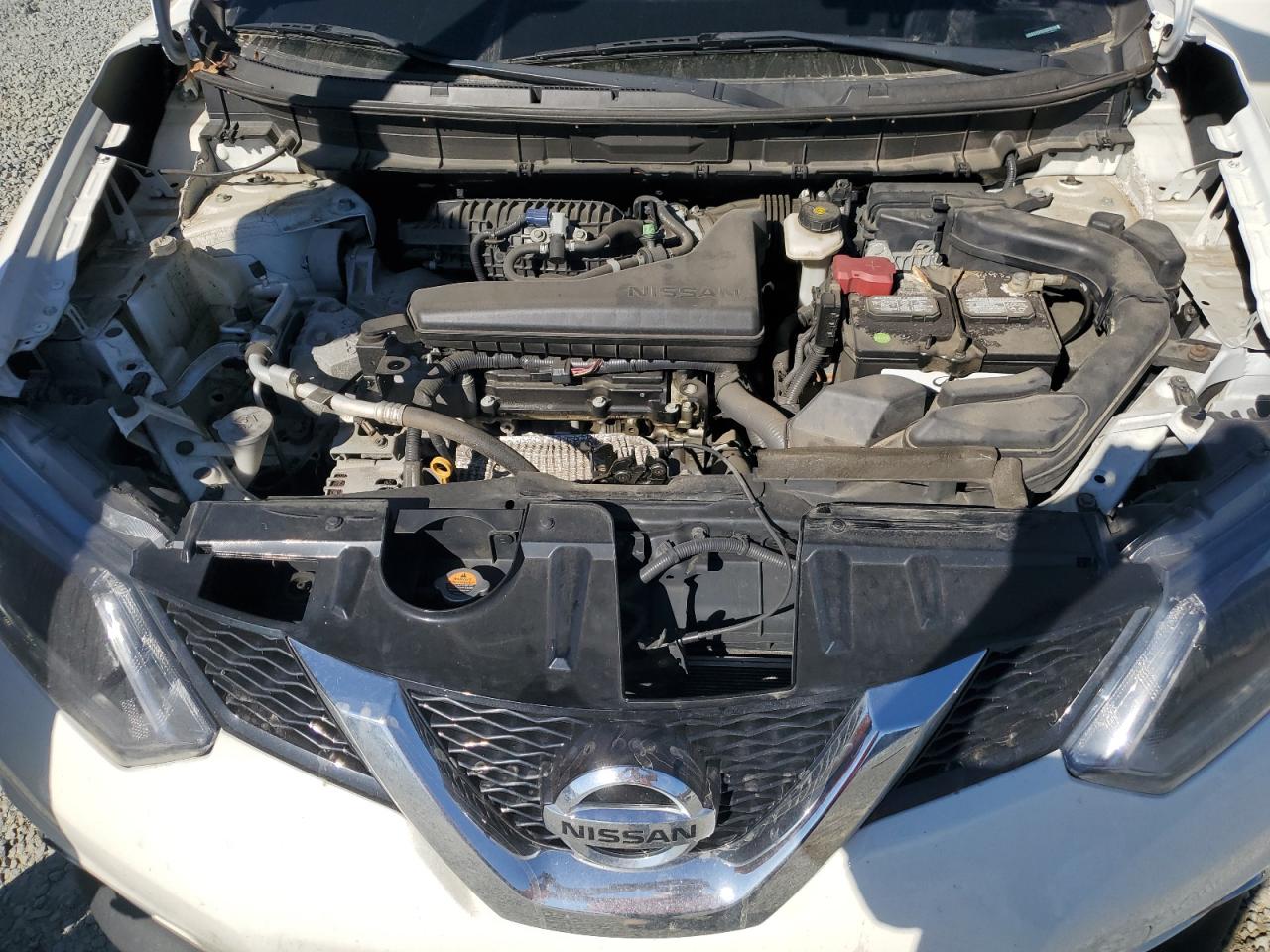 2015 Nissan Rogue - Image 13