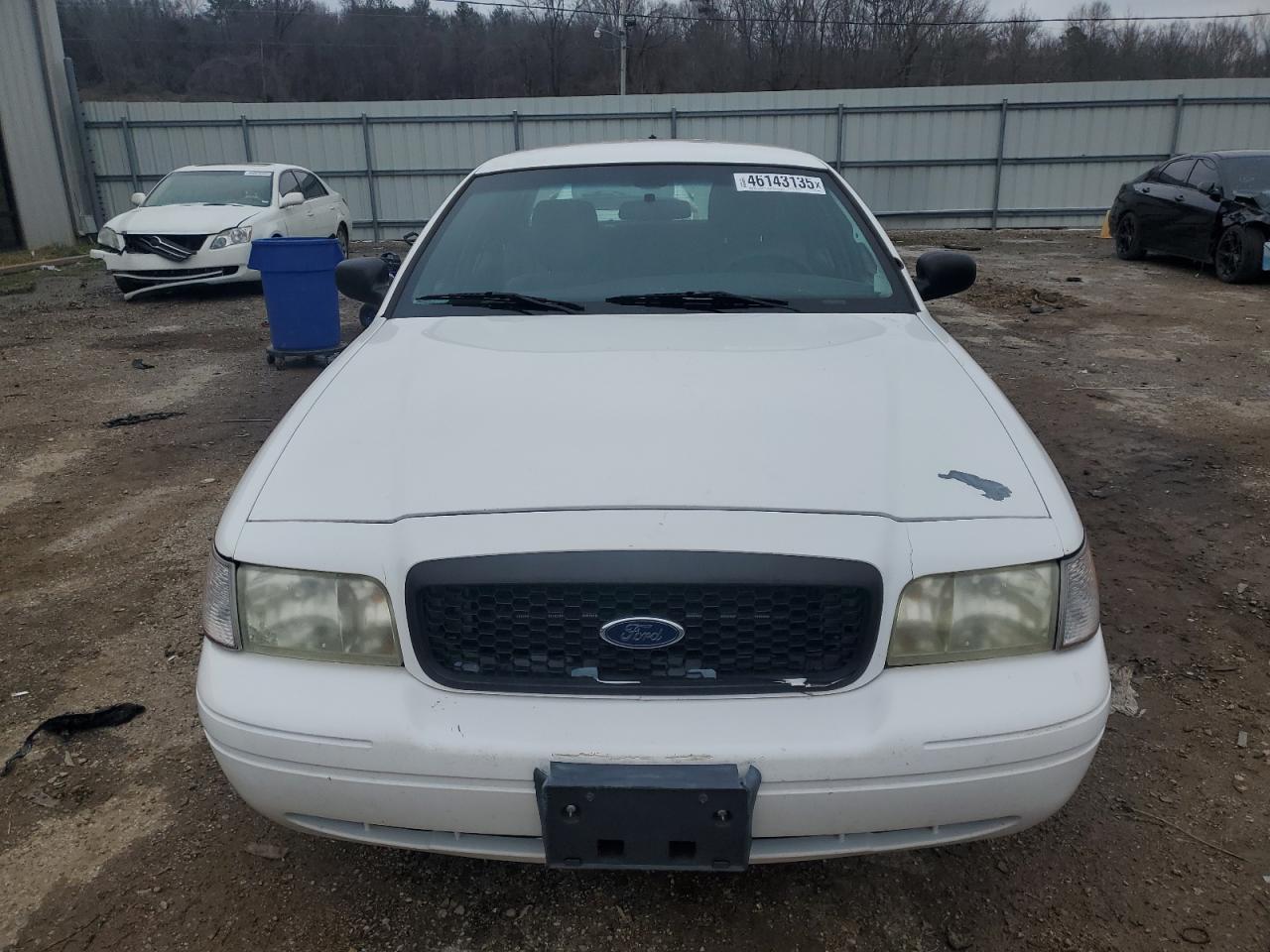 2011 Ford Crown Victoria - Image 5