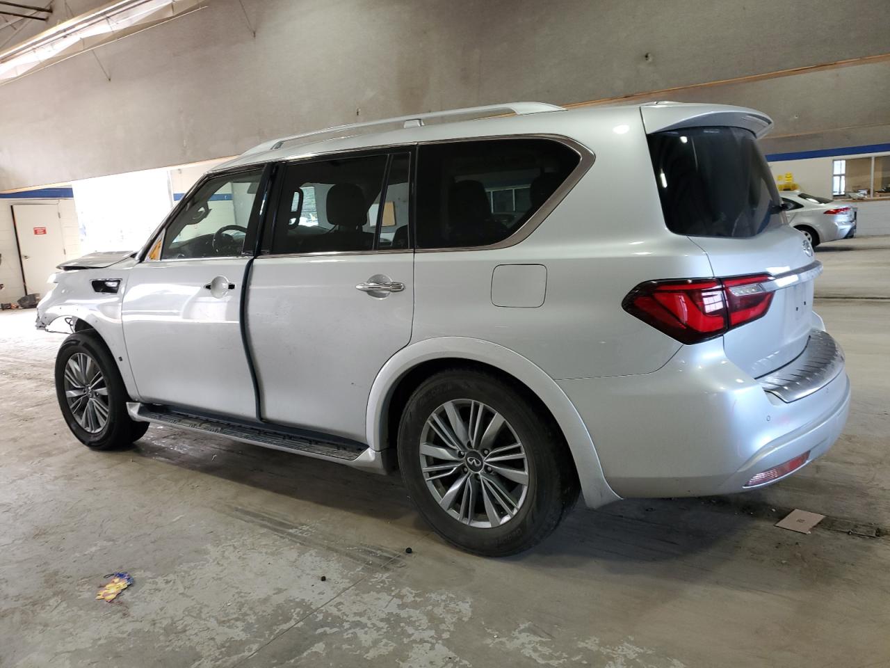2021 Infiniti QX80 - Image 2
