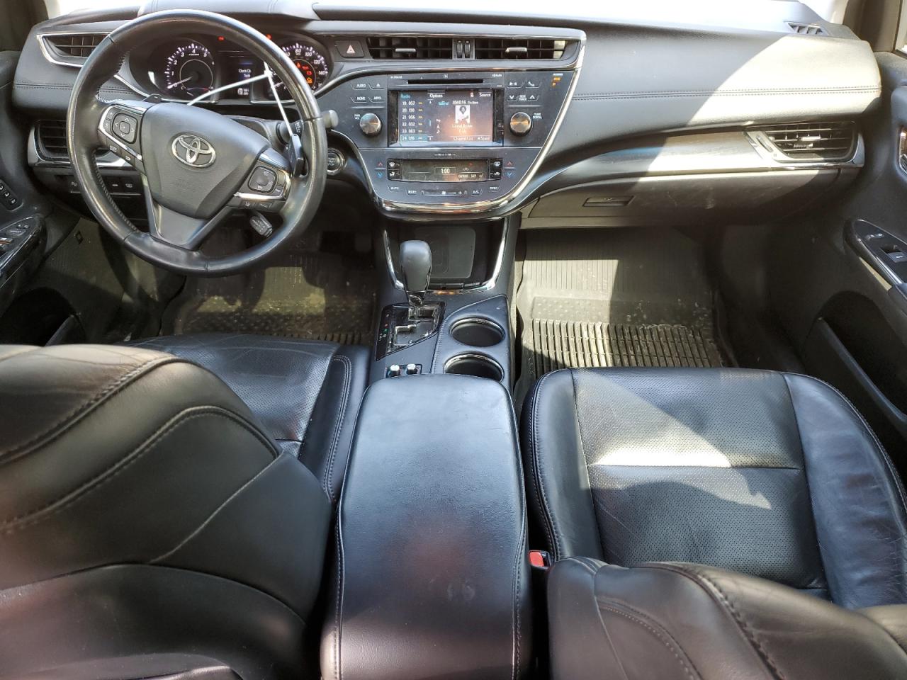 2018 Toyota Avalon - Image 8