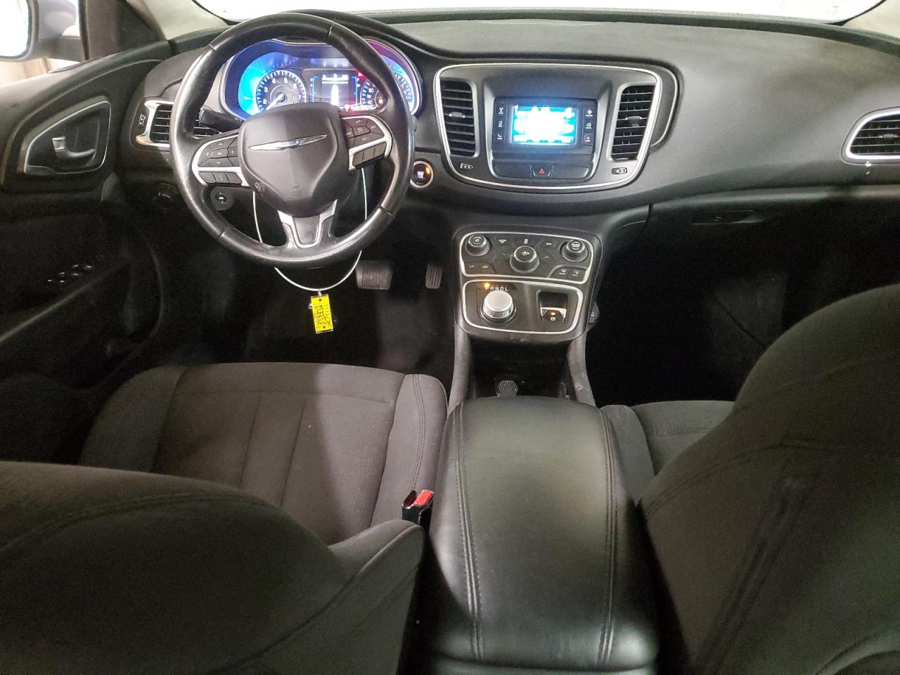 2015 Chrysler 200 - Image 8