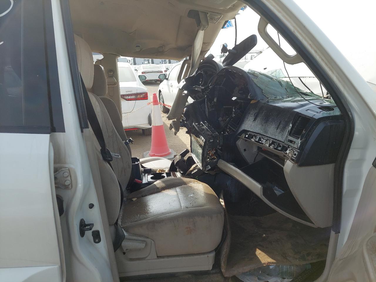 JMYLRV95WBJ703852 - 2011 Mitsubishi Pajero - #44287995