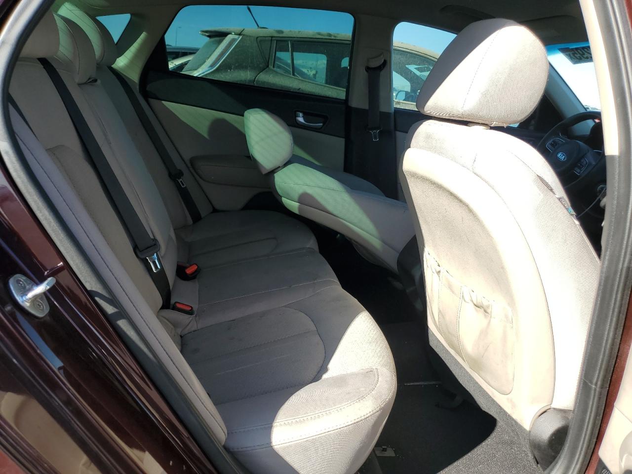 2017 Kia Optima - Image 10