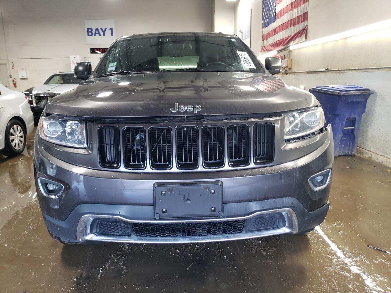 2014 Jeep Grand Cherokee - Image 5