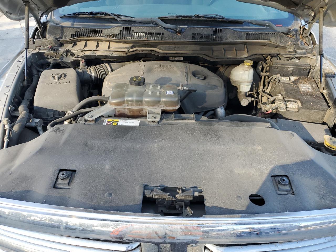 2014 RAM 1500 - Image 11