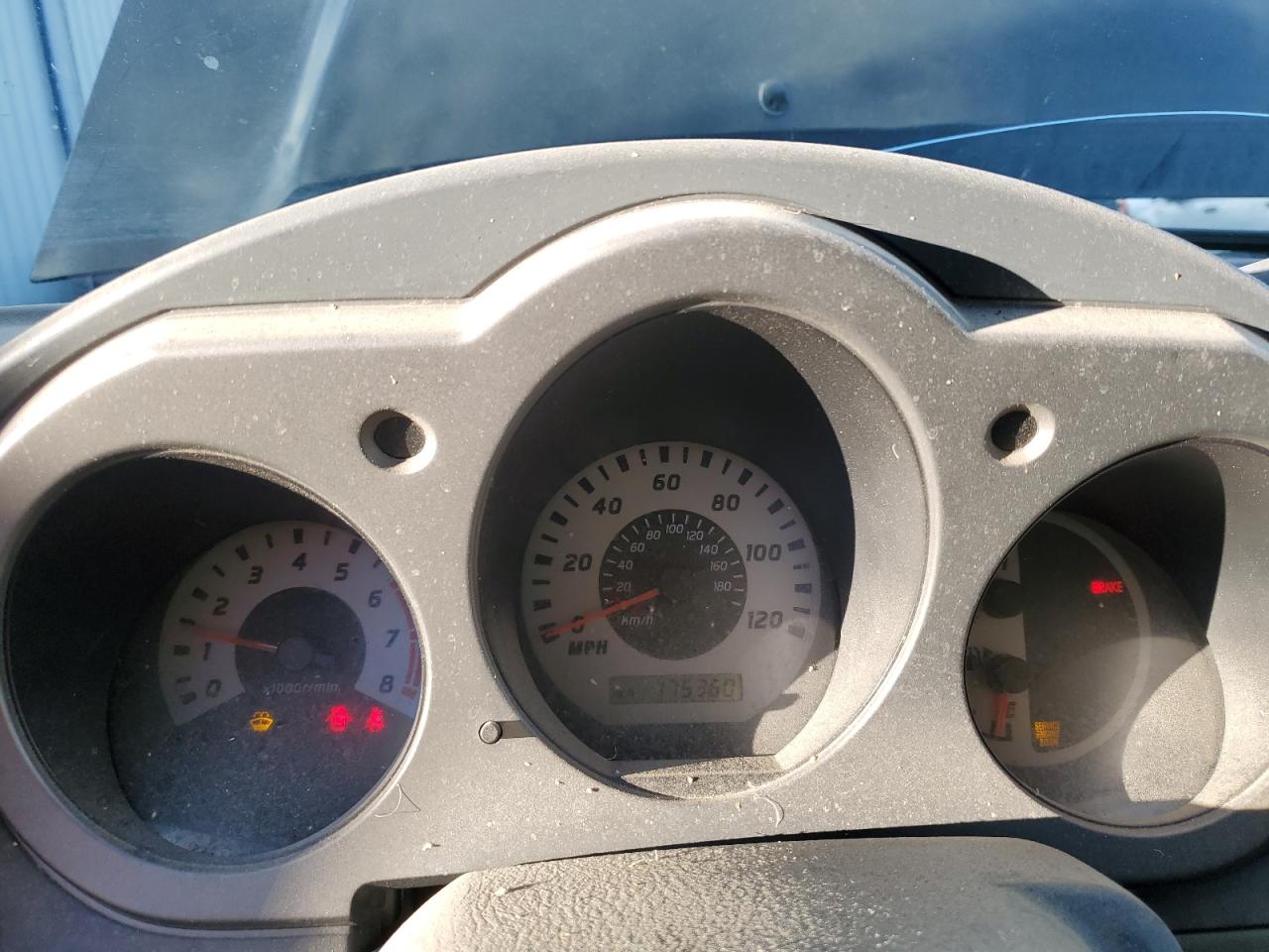 2004 Nissan XTerra - Image 9