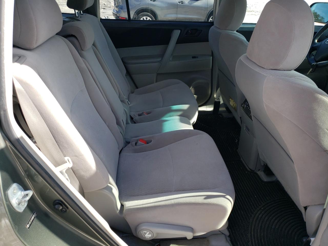 2008 Toyota Highlander - Image 11