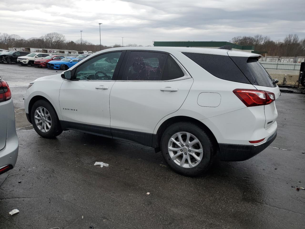 2020 Chevrolet Equinox - Image 2
