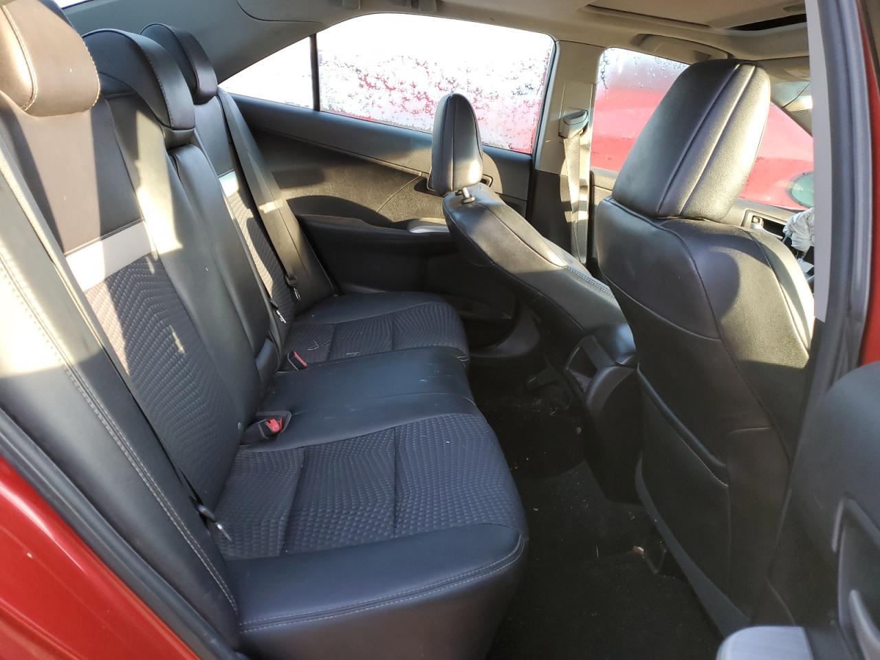 2012 Toyota Camry - Image 10