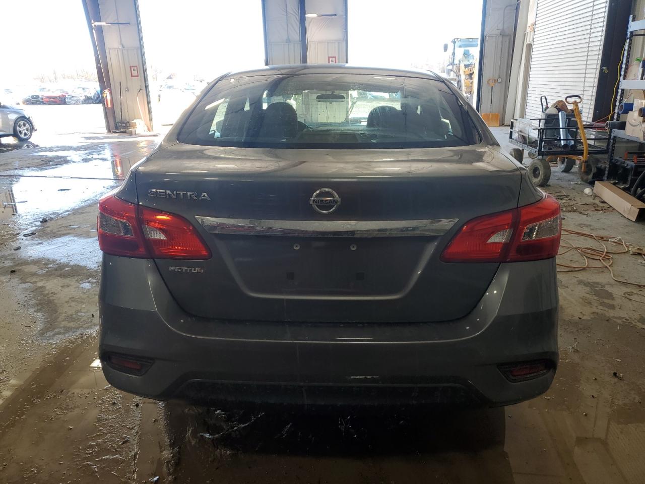 3N1AB7AP4JY250984 NISSAN SENTRA 2018