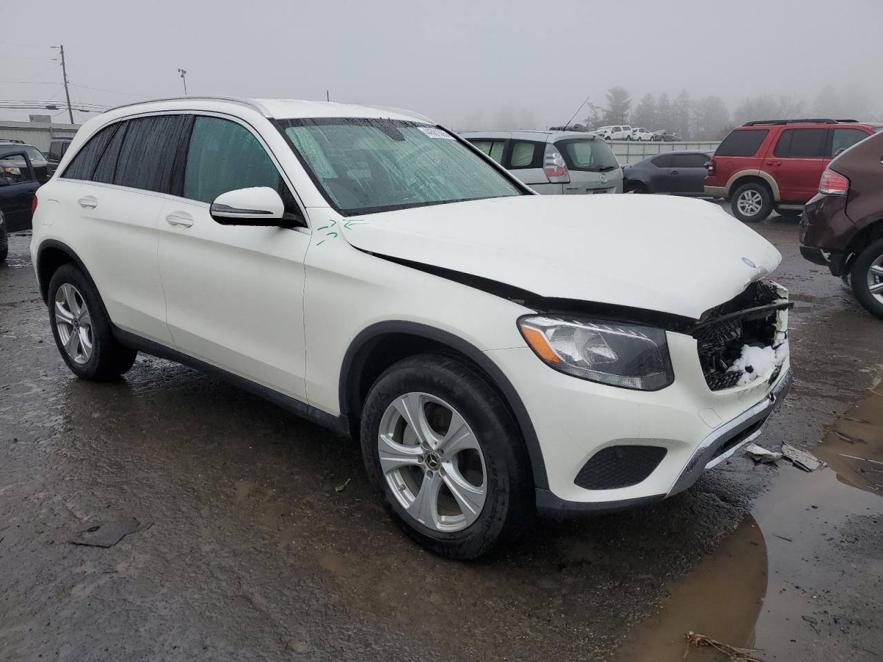 2017 Mercedes-Benz GLC - Image 4