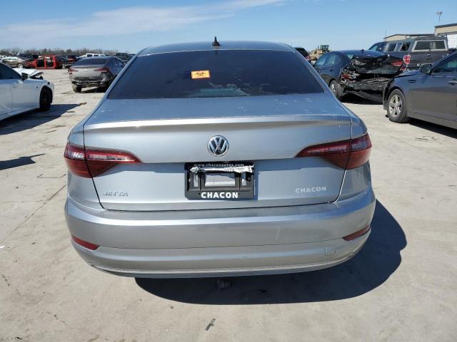  VOLKSWAGEN JETTA 2021 Серебристый