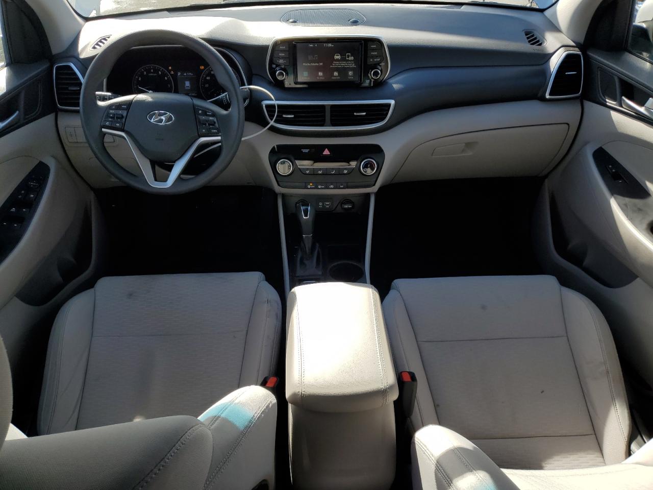 2021 Hyundai Tucson - Image 8