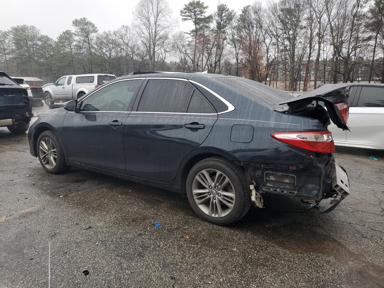 2016 Toyota Camry - Image 2