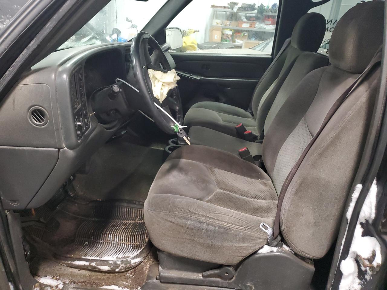 2005 Chevrolet Silverado K1500 Heavy Duty VIN: 1GCGK13U55F932387 Lot: 43618275