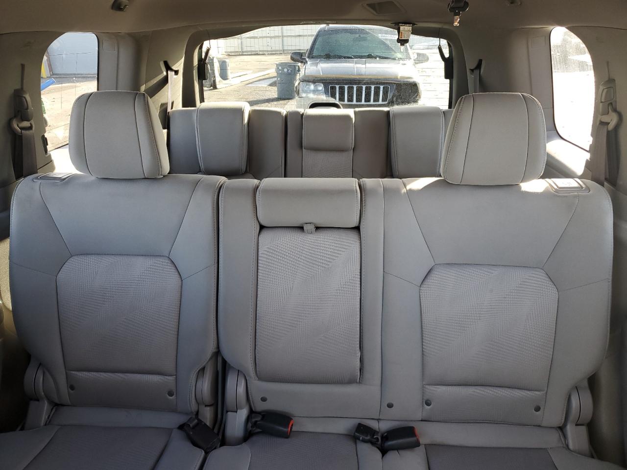 2014 Honda Pilot - Image 10