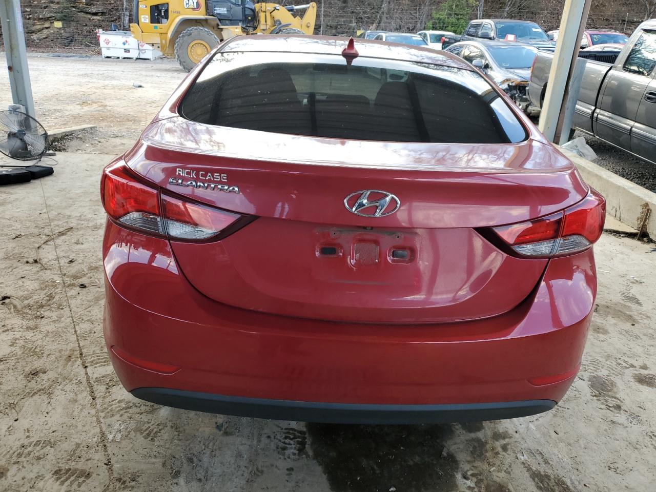 2015 Hyundai Elantra - Image 6