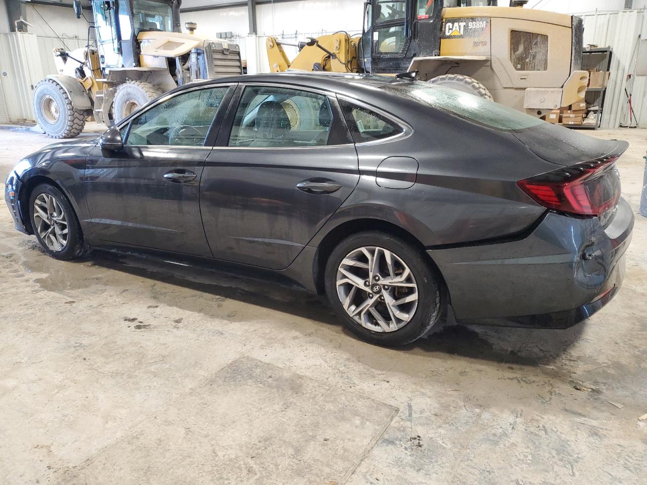 2020 Hyundai Sonata - Image 2