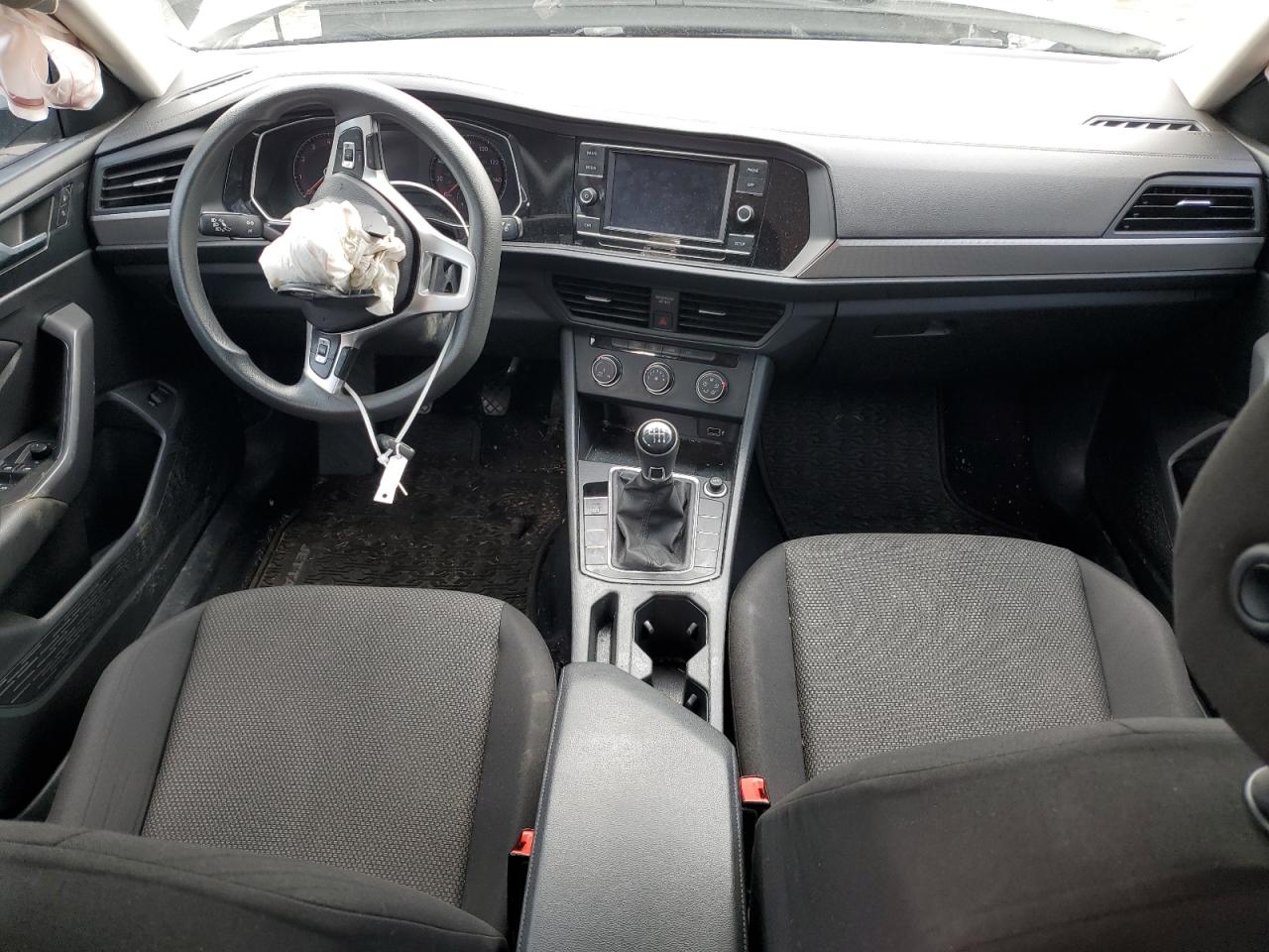 2019 Volkswagen Jetta - Image 8