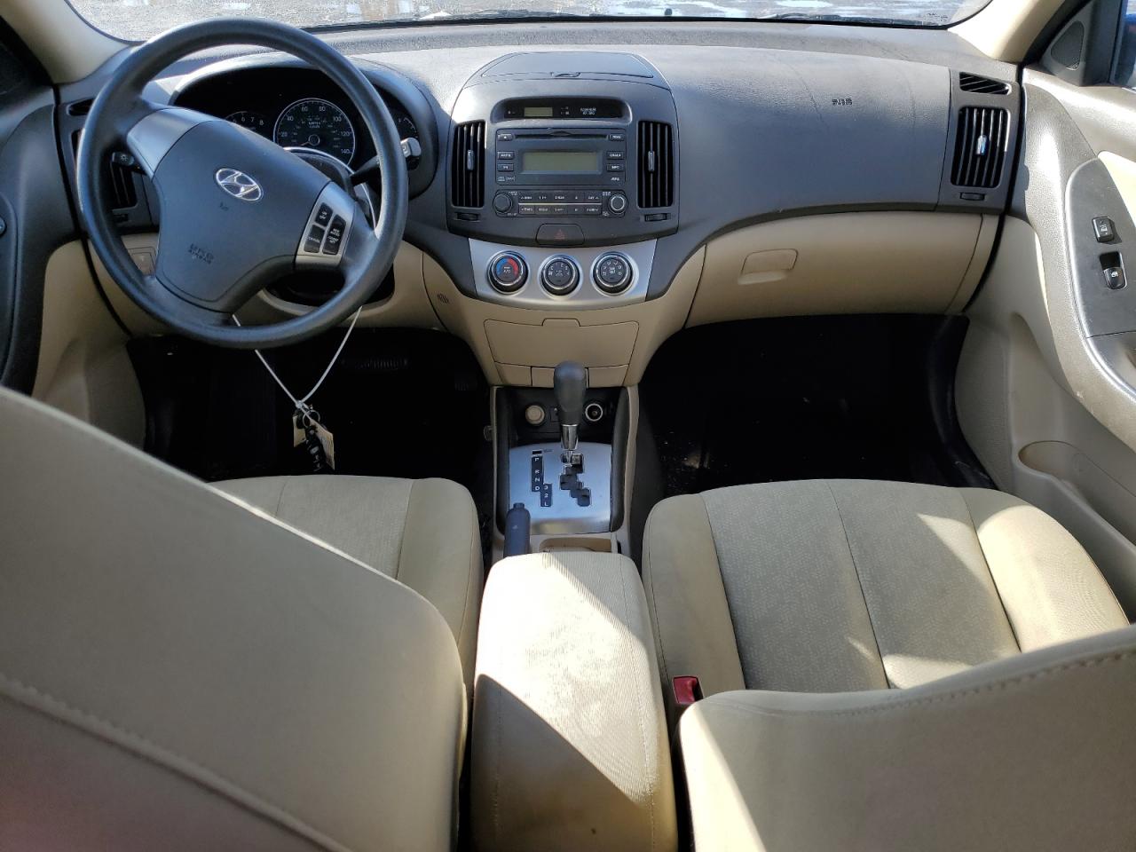 2010 Hyundai Elantra - Image 8