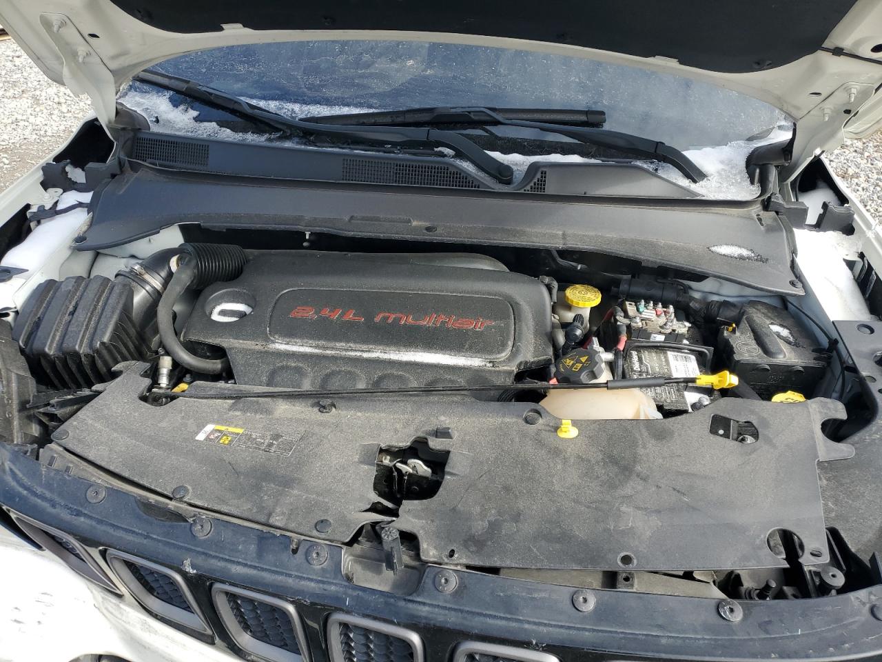 2021 Jeep Compass - Image 12
