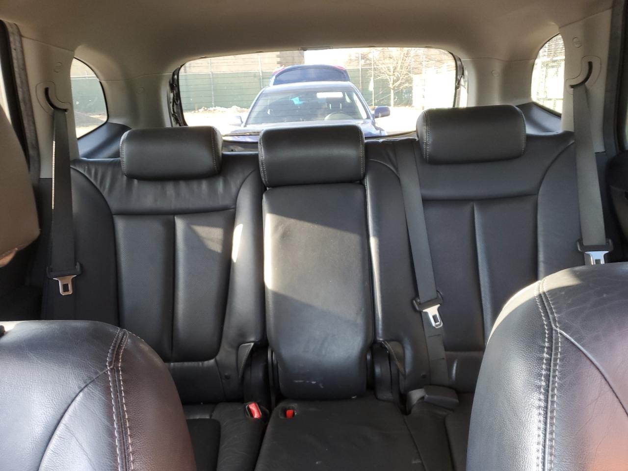 2009 Hyundai Santa Fe - Image 10