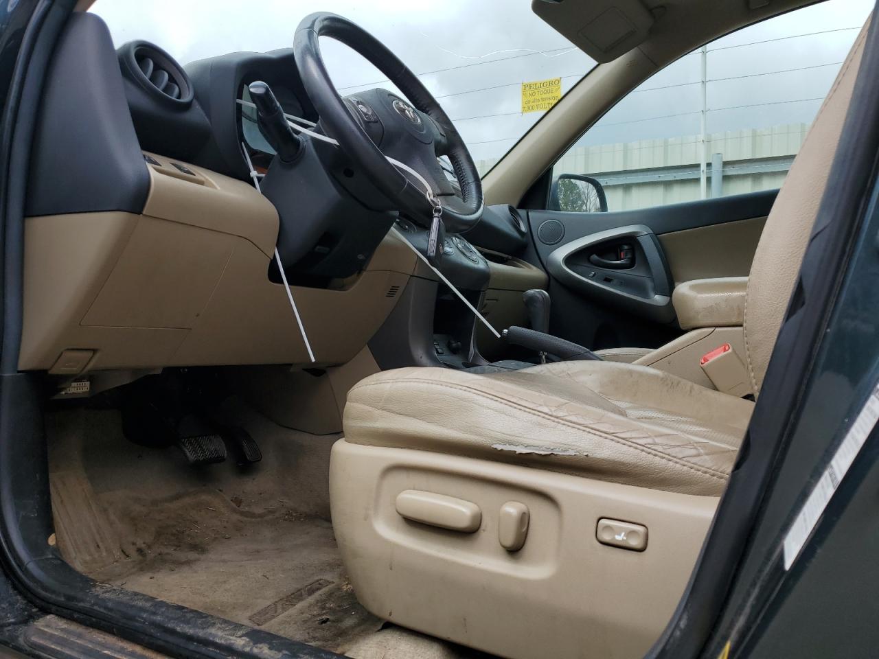 2011 Toyota RAV 4 - Image 7