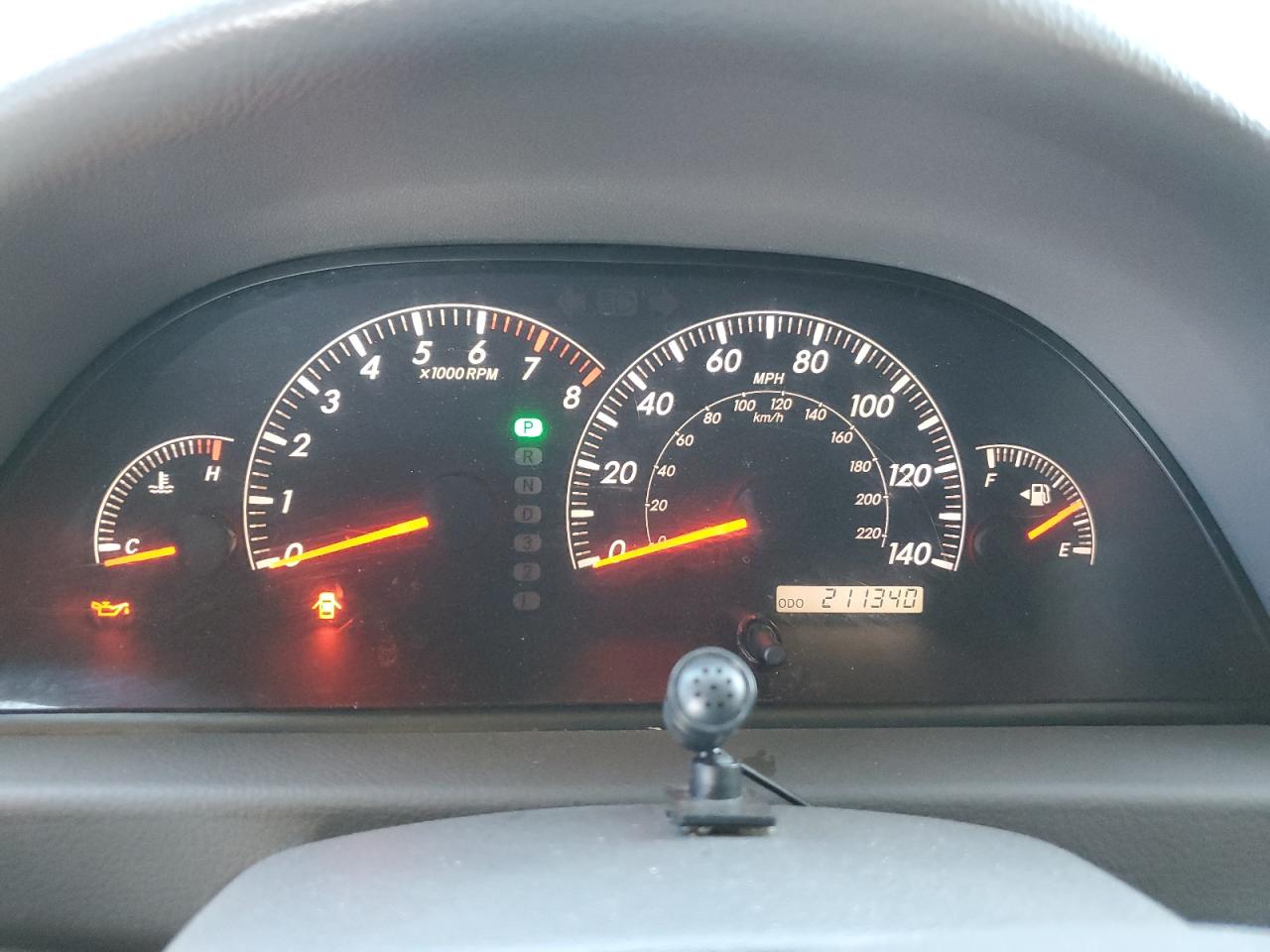 2005 Toyota Camry - Image 9