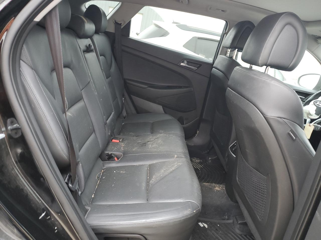 2016 Hyundai Tucson - Image 11
