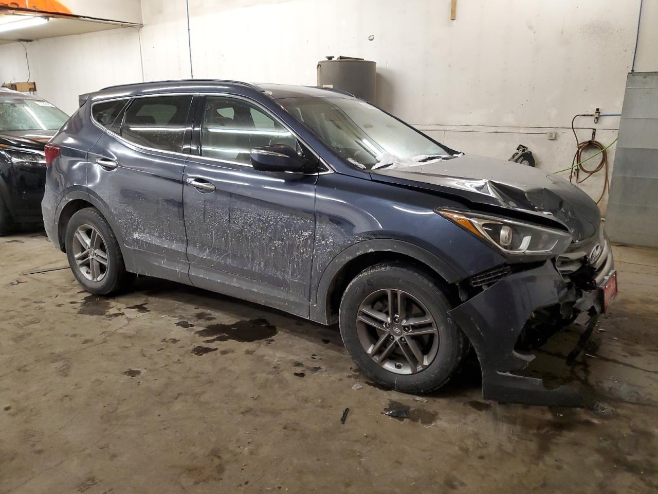 2017 Hyundai Santa Fe - Image 4