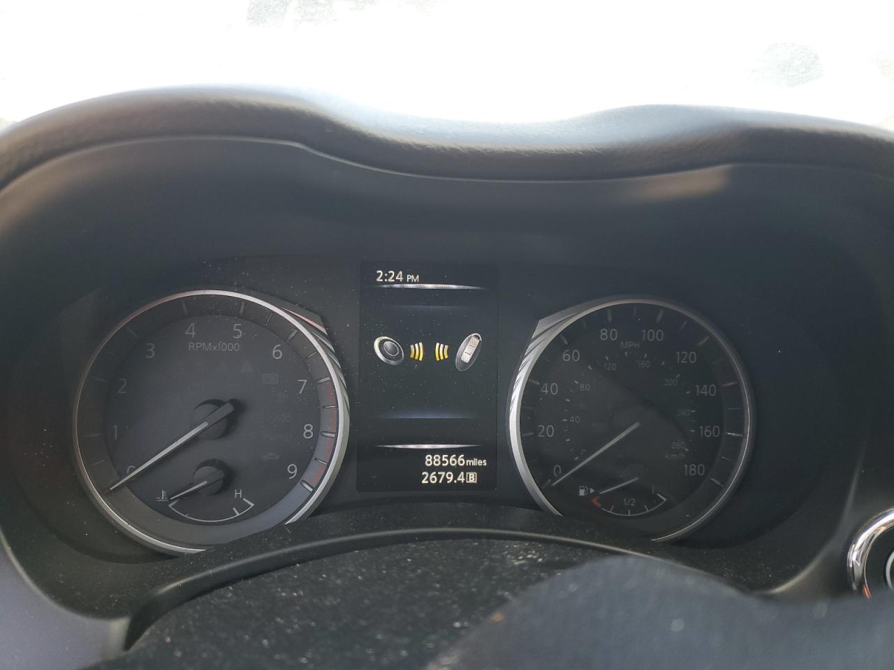 2018 Infiniti Q50 - Image 9