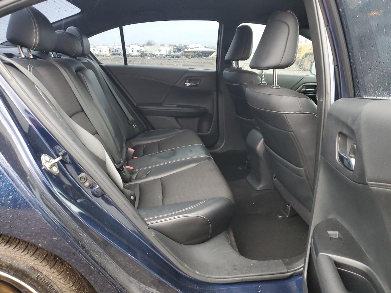 2016 Honda Accord - Image 10