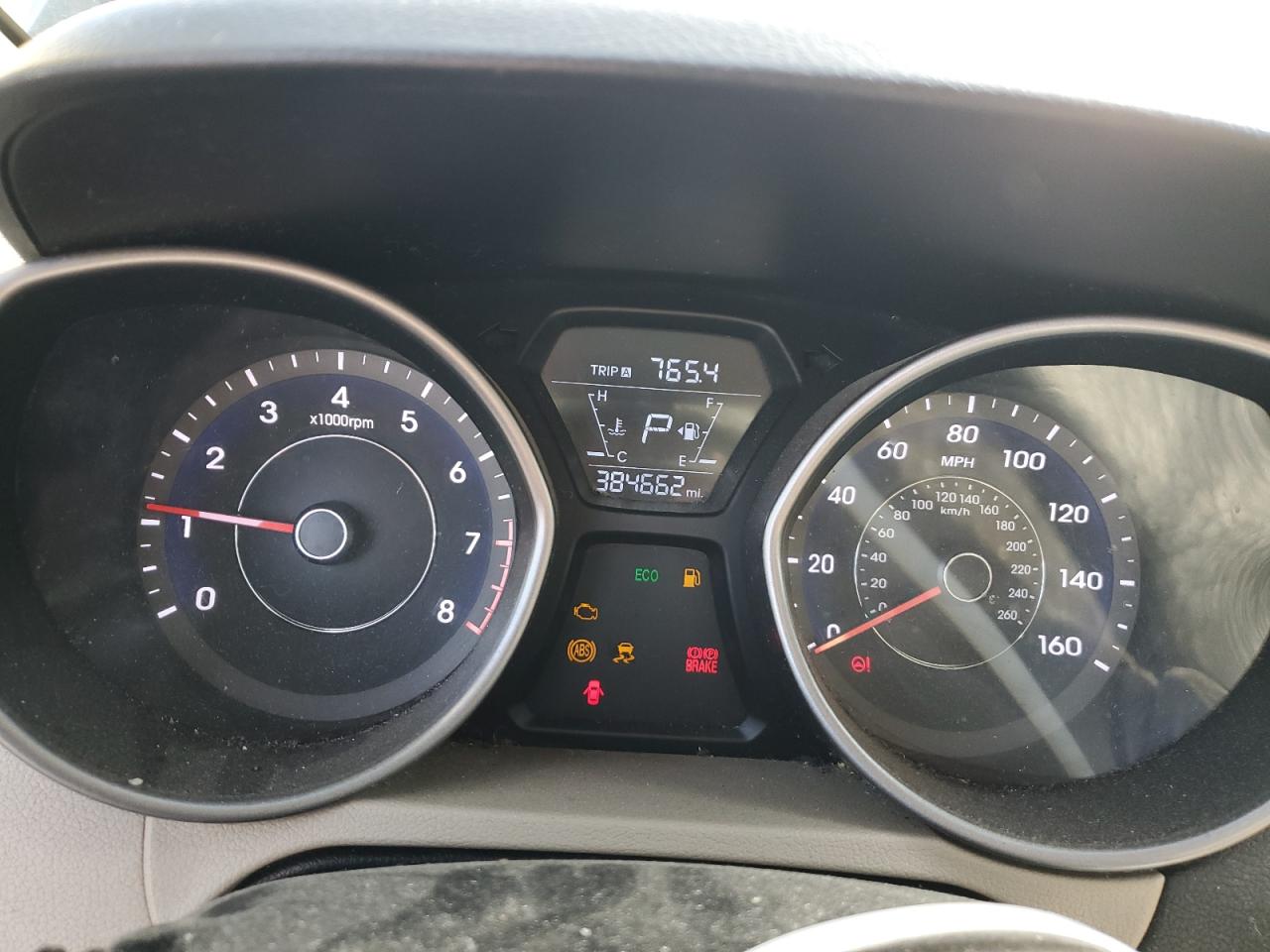 2014 Hyundai Elantra - Image 9