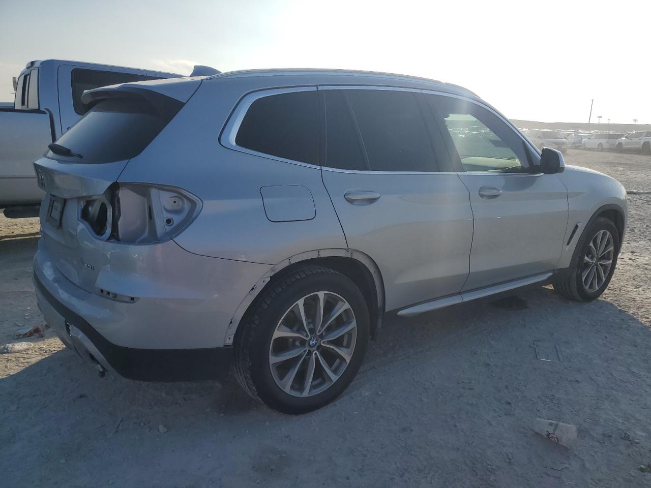 2019 BMW X3 - Image 3