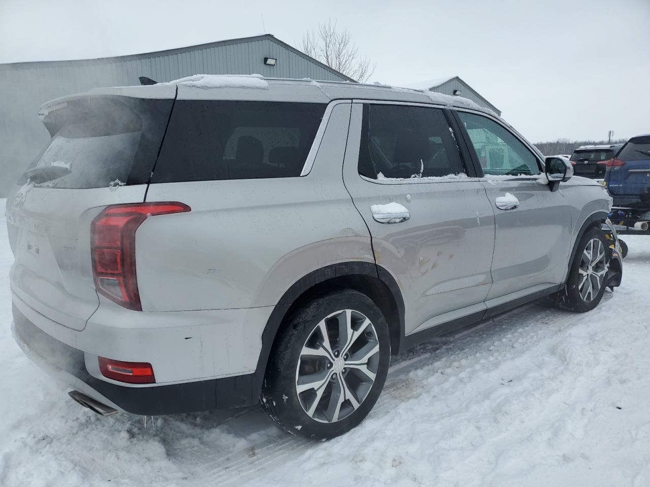 2022 Hyundai Palisade - Image 3