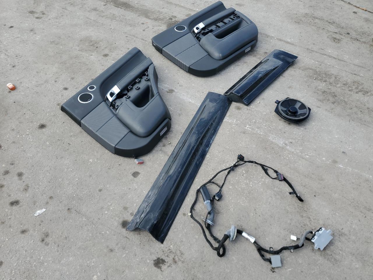 2019 Land Rover Range Rover - Image 13