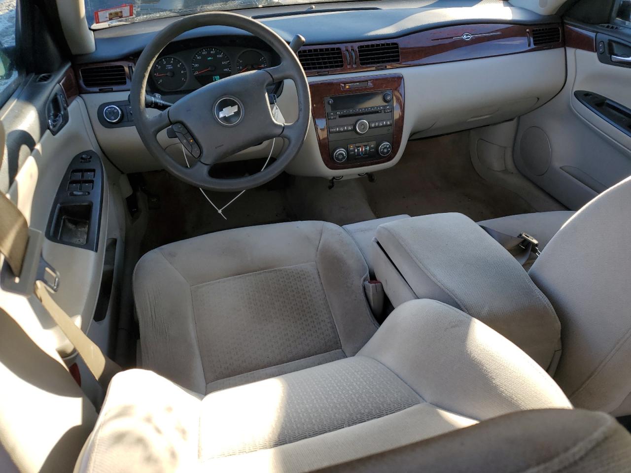 2009 Chevrolet Impala - Image 8
