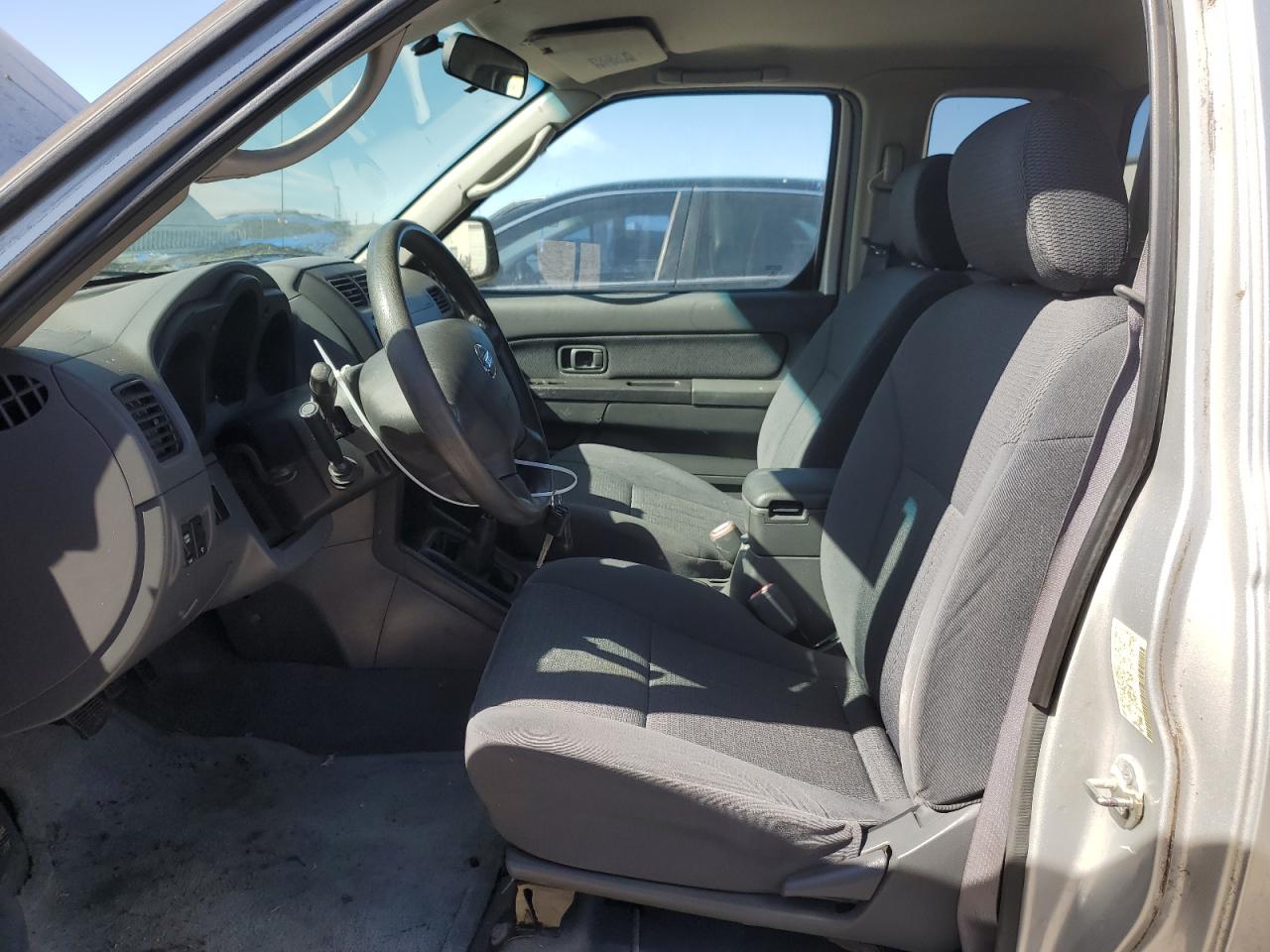 2004 Nissan Navara (Frontier) - Image 7