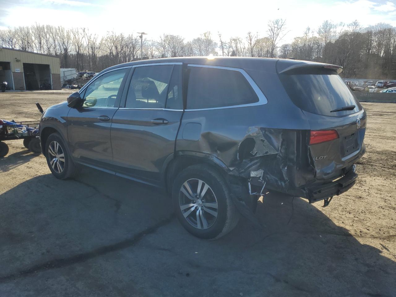 2017 Honda Pilot - Image 2