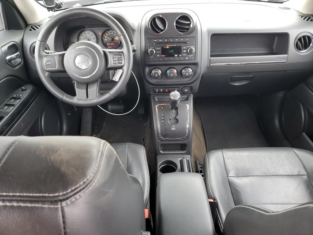 2015 Jeep Liberty (Patriot) - Image 8