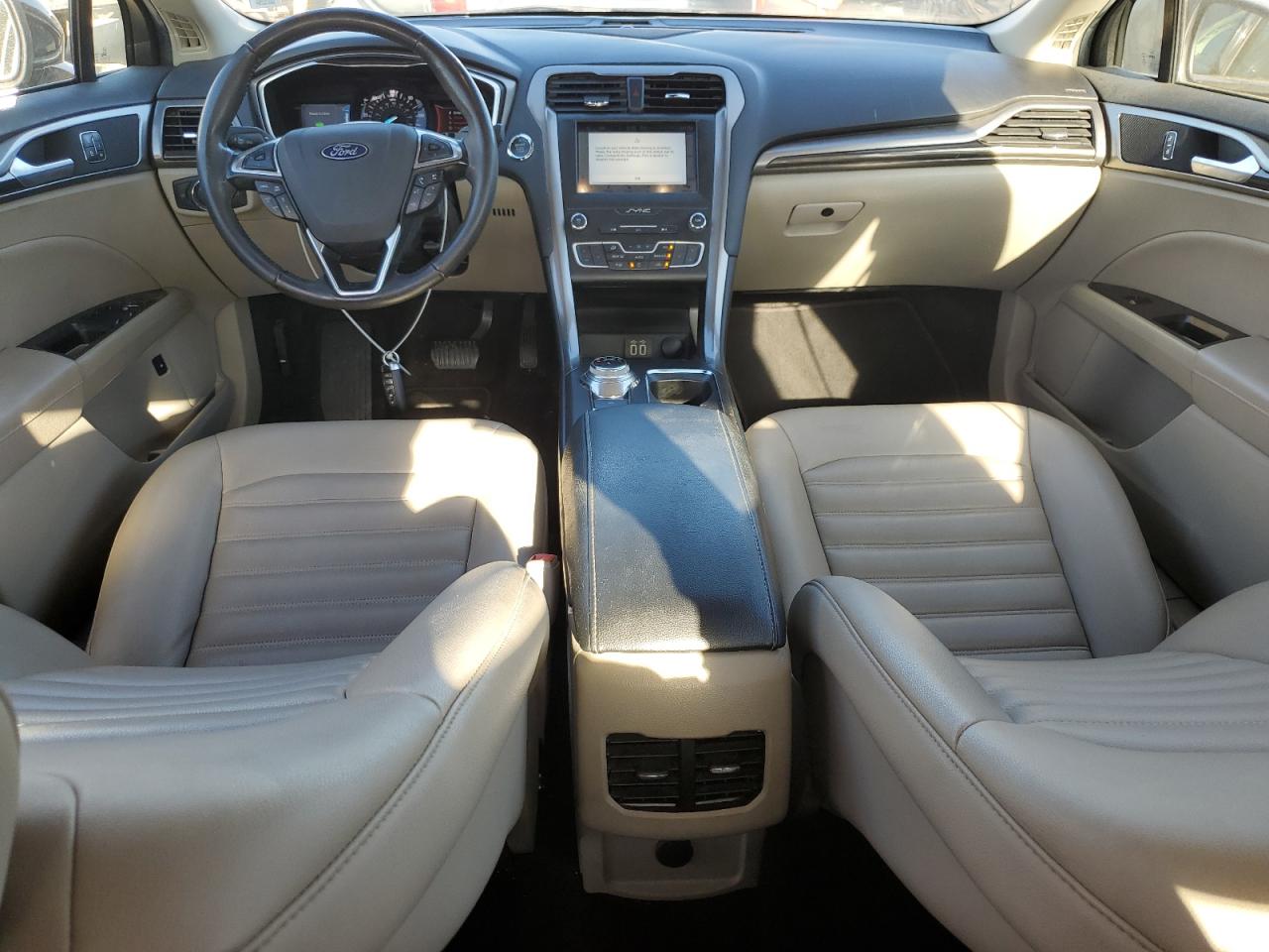 2019 Ford Fusion - Image 8