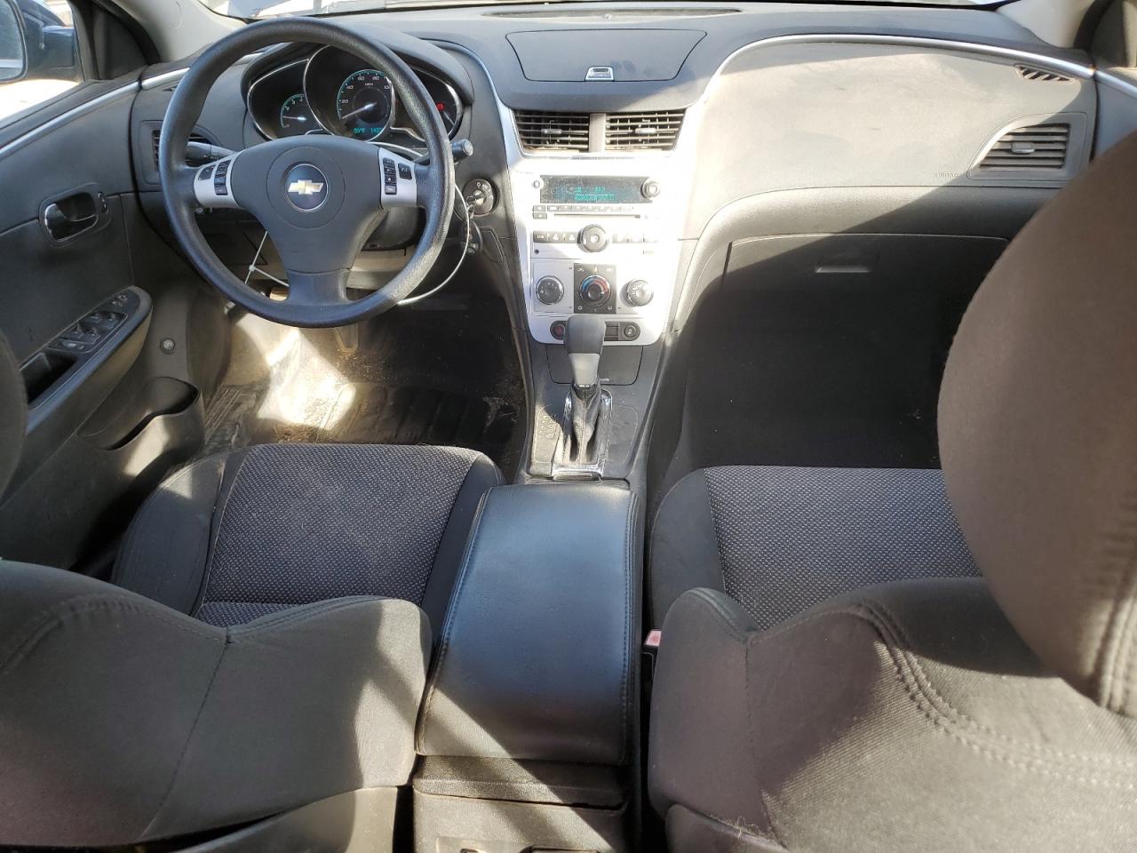 2012 Chevrolet Malibu - Image 8
